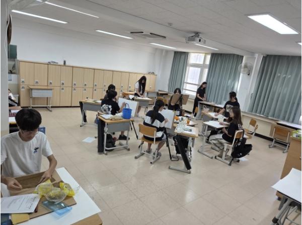 당진교육지원청, ‘제58회 충청남도 중·고등학생 미술실기대회’ 성황리 개최 기사 이미지