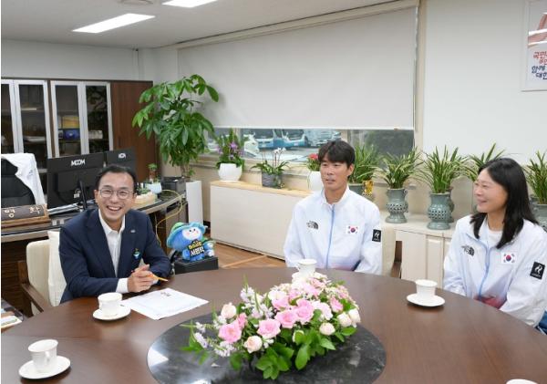서영학 여수시장, 제20회 아이치·나고야 아시안게임 요트 국가대표 선수 격려 기사 이미지