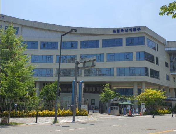 농식품부, 8년 만의 한-중 농업협력위원회... 한-중 농업 협력 다시 잇고 K-푸드 수출길 넓힌다! 기사 이미지