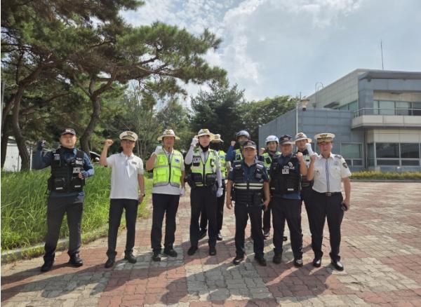 “하늘에서 찾고, 지상에서 신속 대응” 전남경찰, 드론으로 선제적 예방치안활동 전개 기사 이미지